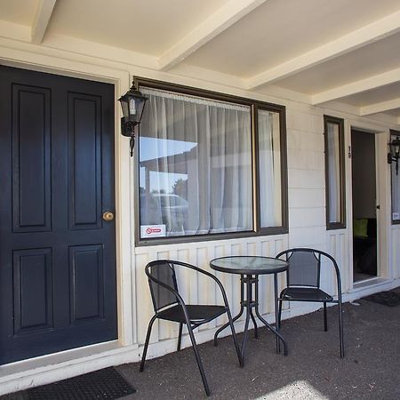 Bennetts Thermal Motor Inn Tauranga Esterno foto
