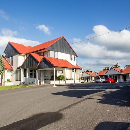 Bennetts Thermal Motor Inn Tauranga Esterno foto