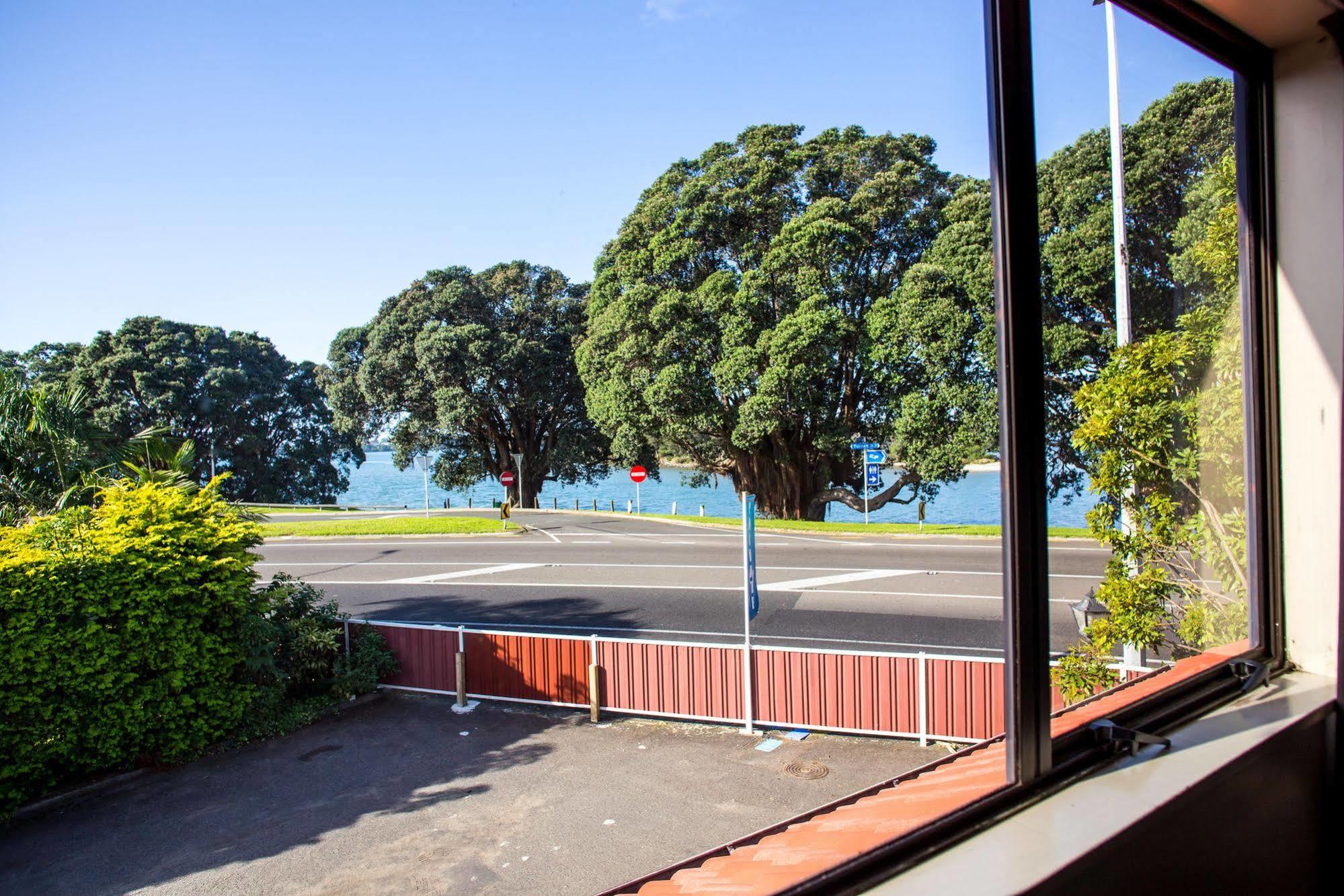 Bennetts Thermal Motor Inn Tauranga Esterno foto
