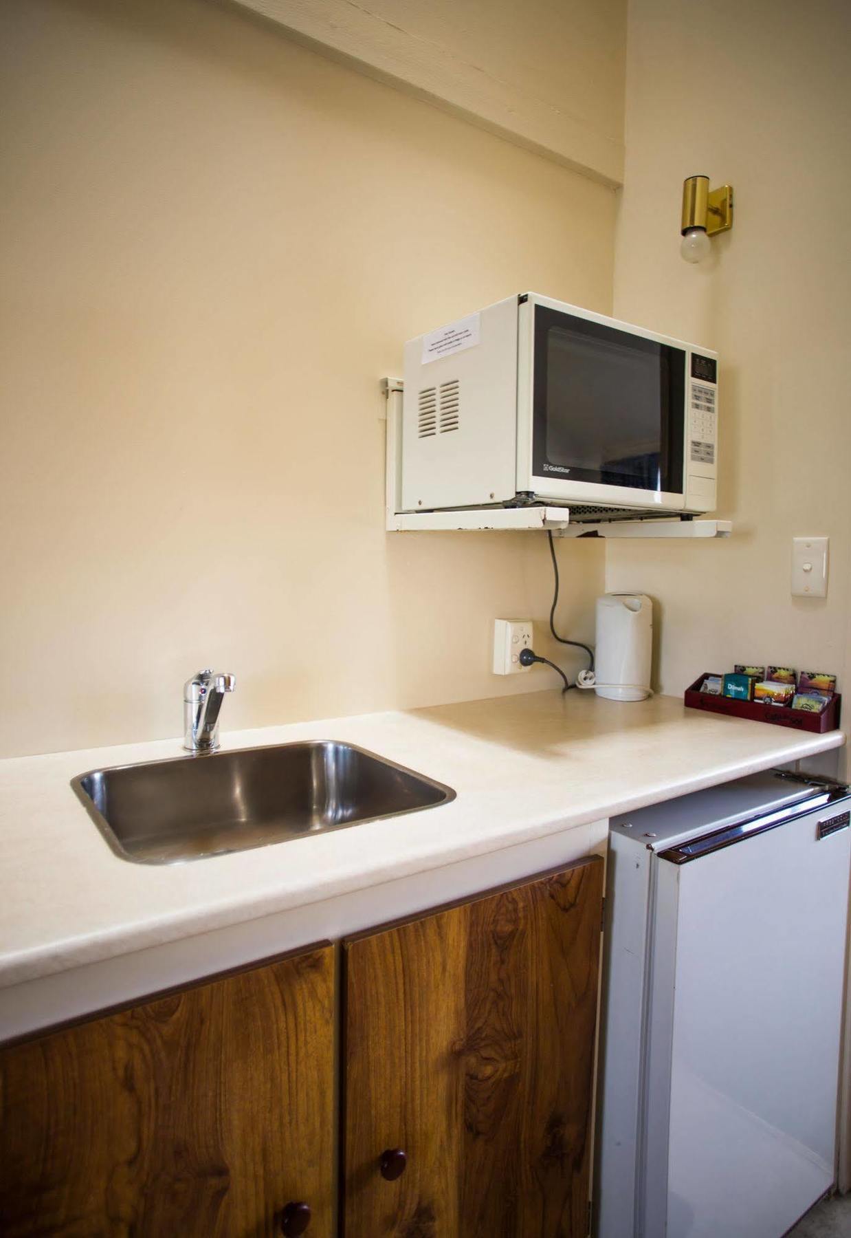 Bennetts Thermal Motor Inn Tauranga Esterno foto