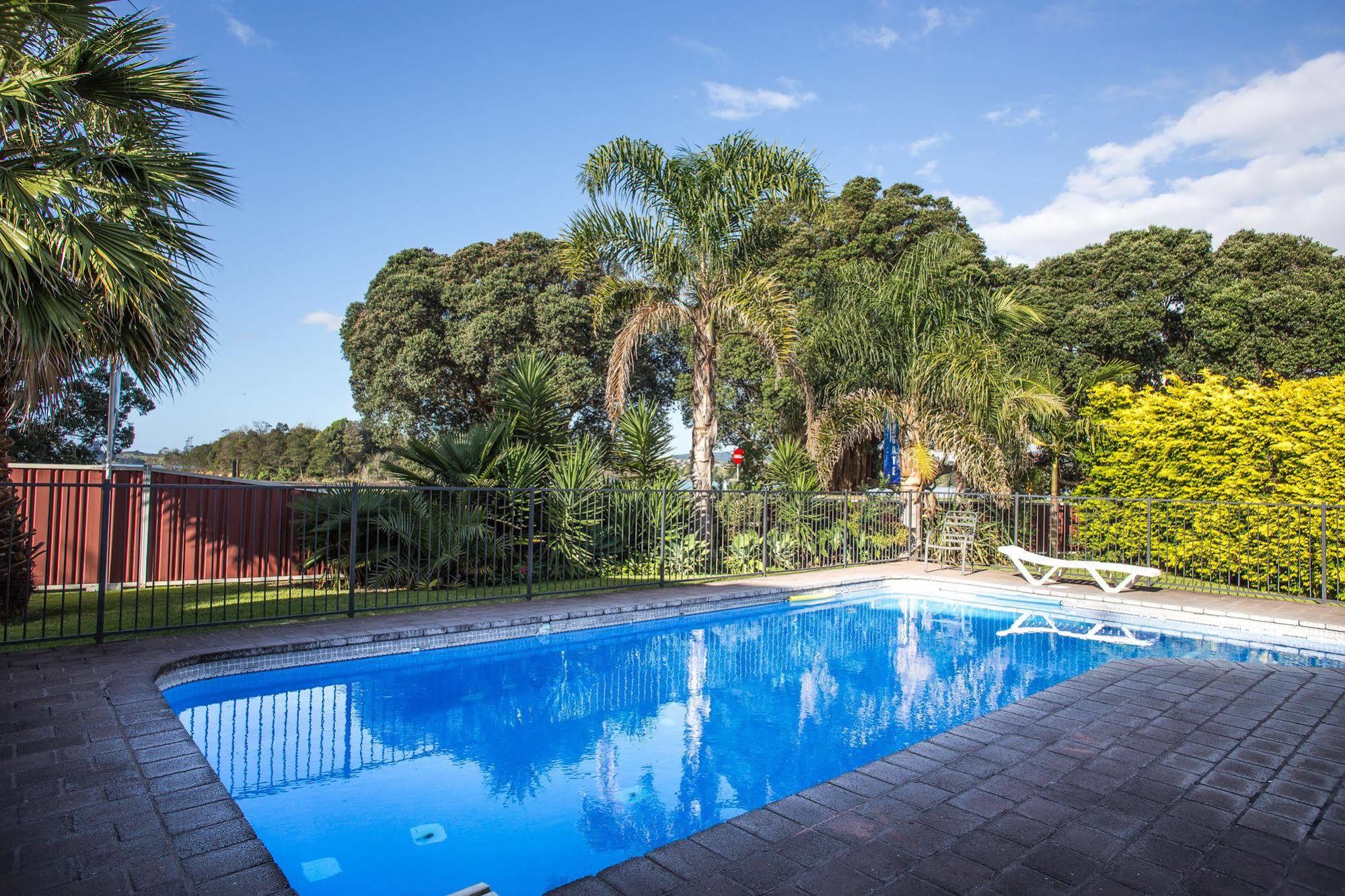 Bennetts Thermal Motor Inn Tauranga Esterno foto